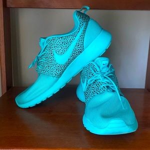 Nike Rosherun Premium Safari, Teal, Men’s 11